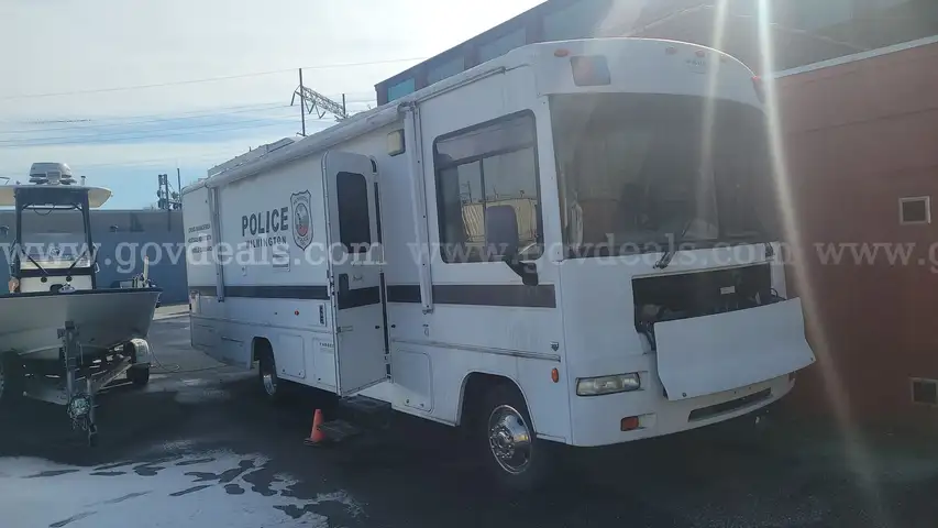 2008 Ford Stripped Chassis Motorhome