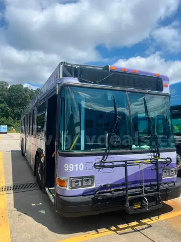 2009 Gillig 40&#x2019; Low-Floor Bus