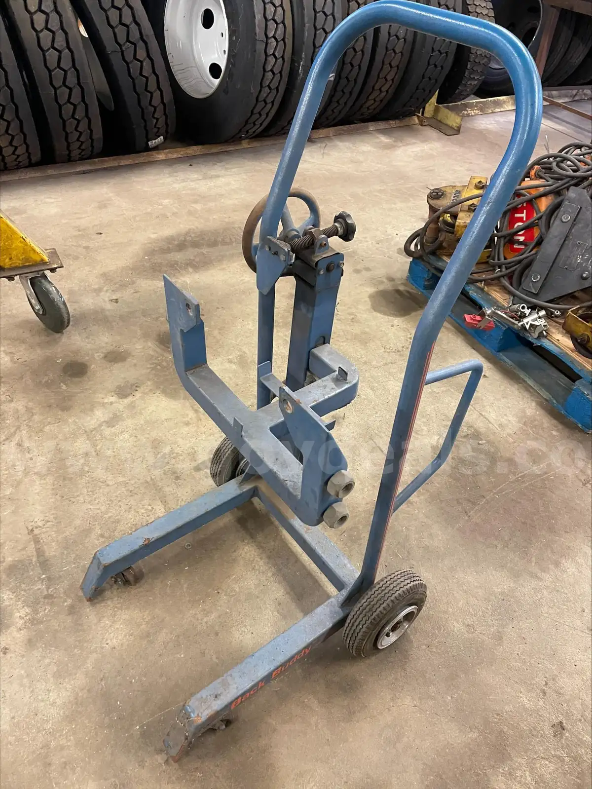 Brake Drum Dolly for handling Heavy Duty truck brake drums up to 350