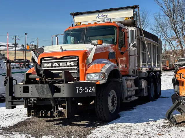 2012 Mack GU713** VIDEO INCLUDED**