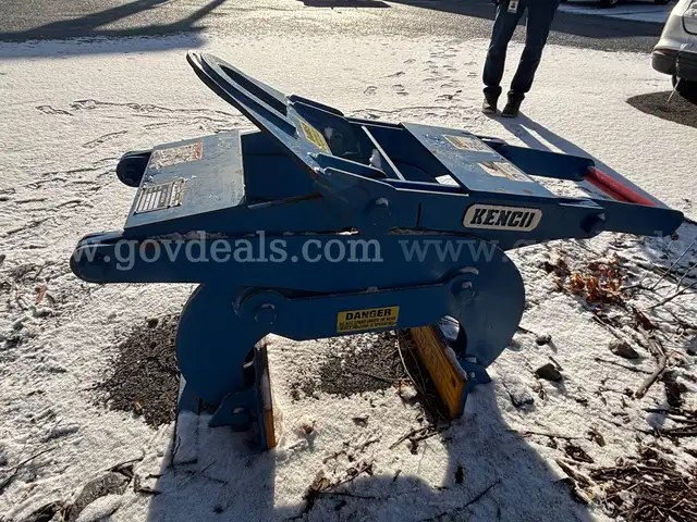 2010 Kenco KL9000 Barrier lift