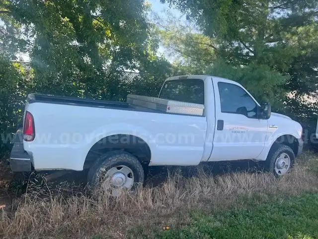 2006 Ford F-350 SD (#43)