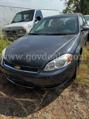 2011 Chevrolet Impala (#10)
