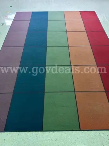 1 lot of classroom carpets