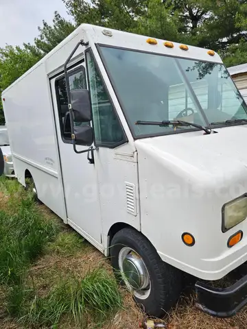 2002 Ford Utilimaster (#48)