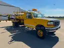 1997 Ford F-450 4x4 Airport Runway/Ramp Deicer truck with 50&#x27; spray boom