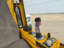 1996 Global 2100DLM Aircraft Deicer, Enclosed Basket, Type 1 and 4 fluid
