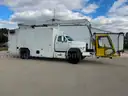 1996 Global 2100DLM Aircraft Deicer, Enclosed Basket, Type 1 and 4 fluid