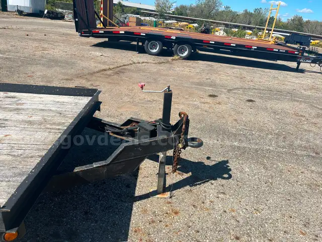 2000 Cronkite trailer