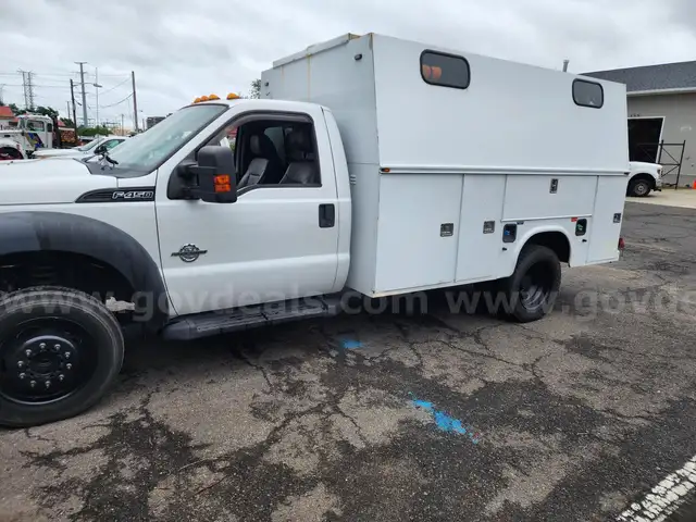 2012 Ford F-450 SD