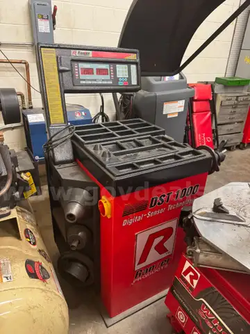 Tire machine and balancer
