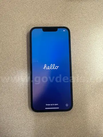 Used Apple iPhone 13 (128GB)