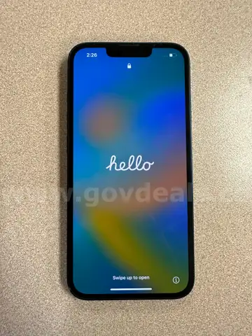Used Apple iPhone 13 (128GB)