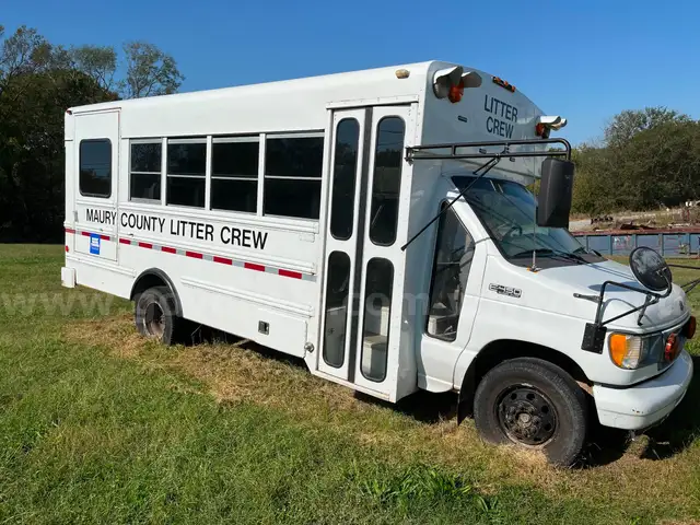 2001 Ford Econoline
