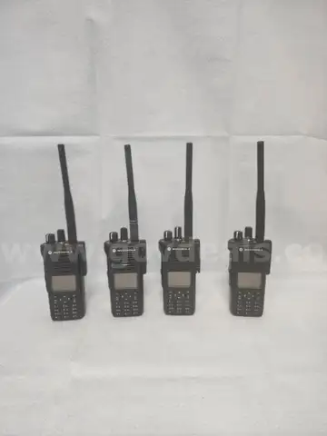1 Lot of 12 Motorola  Two-Way Radios