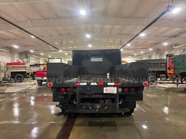 1999 International 4700 Crew Cab