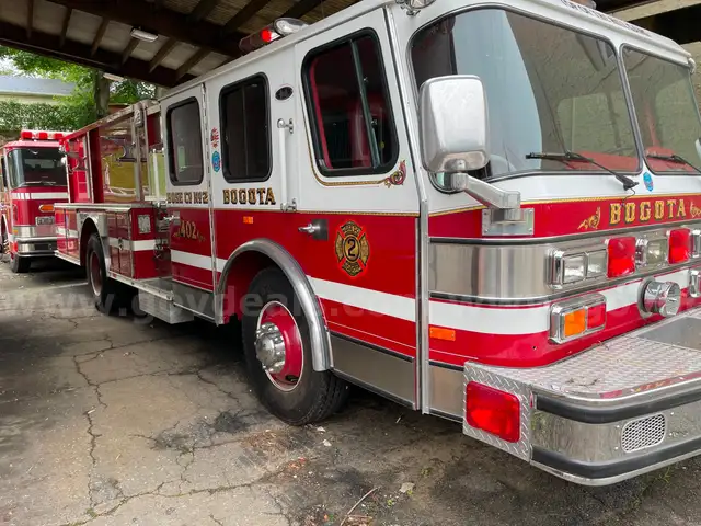 1991 E-One Pumper