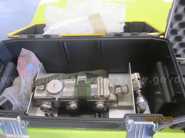 Envirosight Outpost Portable Camera System, Enclosure, VC 500 Controller, Pan &#x26; Tilt