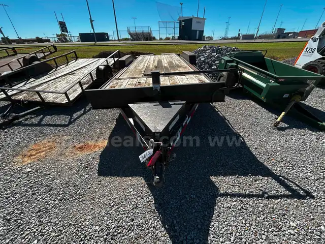 2015 Albright Tilt Floor Tandem Axle Trailer