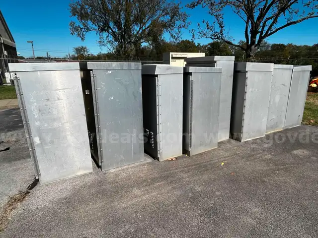 1 LARGE LOT of (8) Traffic Signal Control Cabinets