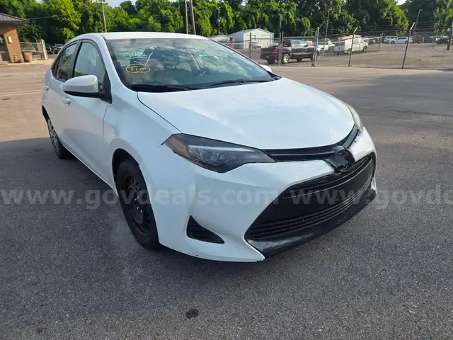 2017 Toyota Corolla Runs and Drives Watch Long Test Drive VIde0