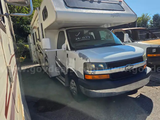 2006 Chevrolet Motorhome. #25-1537 OPERATIONAL CONDITION UNKNOWN UNTESTED