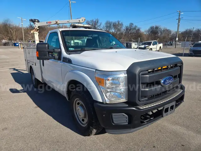 2013 Ford F-350 SD Utility Bed with Boom Arm Runs Great Watch Long VIDEO
