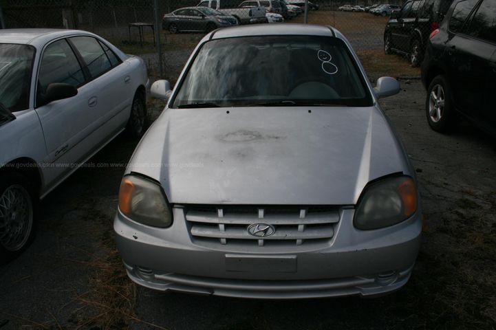 2005 Hyundai Accent 