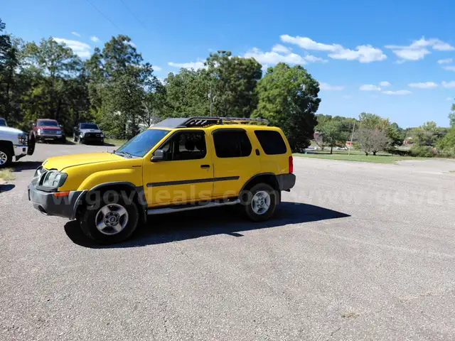 2002 Nissan Xterra 2WD