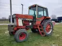 International 186 Hydro Tractor