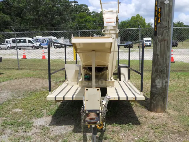 FINN STRAW BLOWER