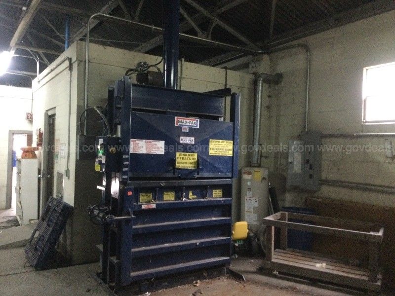 Max-Pak Vertical Baler | AllSurplus