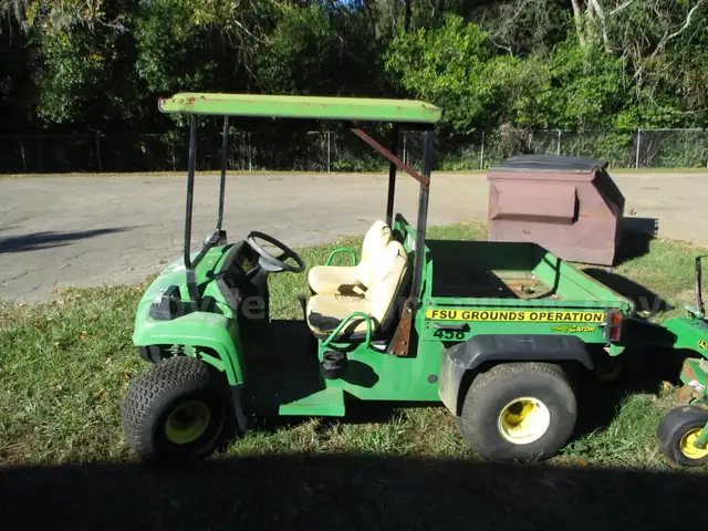 GATOR, JOHN DEERE, 4X2, 2011, LOT 9104, AR26022297-003