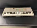 16 Yamaha MIE-1 Keyboards