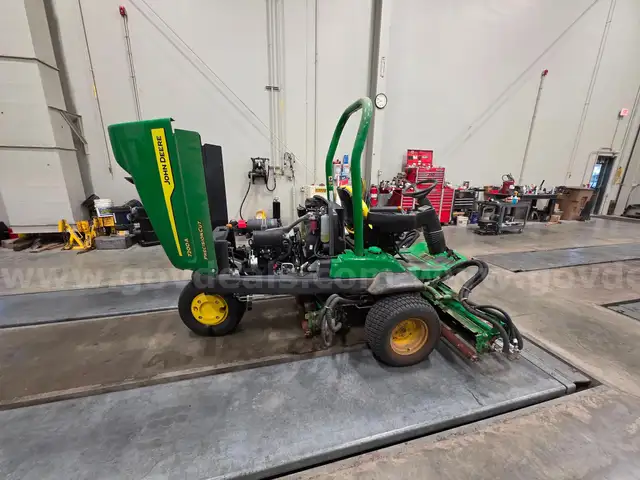 2022 John Deere 7200A Reel Mower
