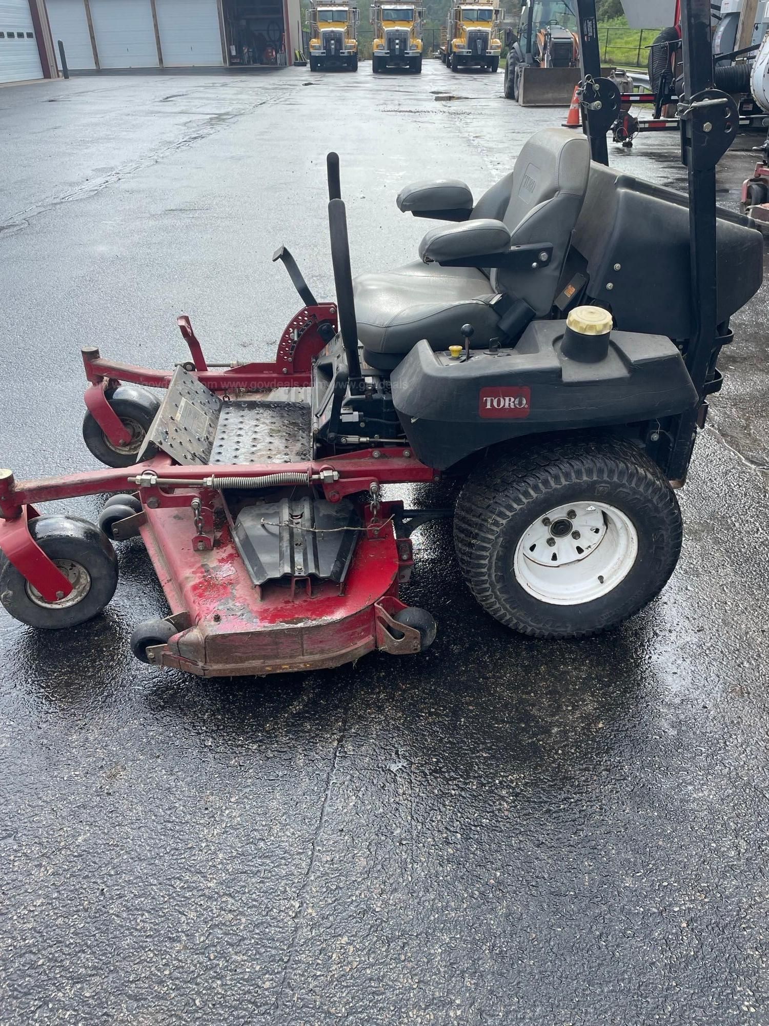 Toro 7000 diesel zero turn hot sale