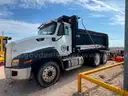2016 International CAT660