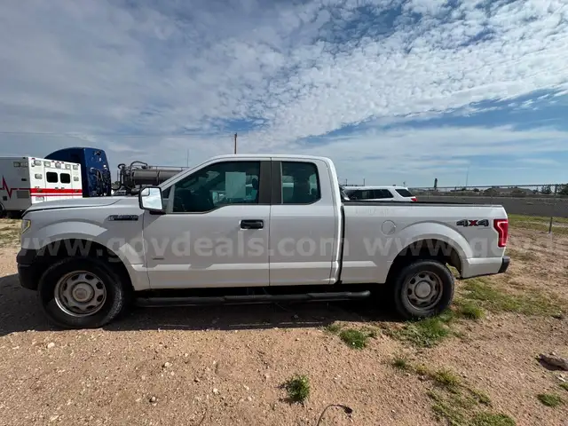 2015 Ford F-150 XL SuperCab 6.5-ft. Bed 4WD