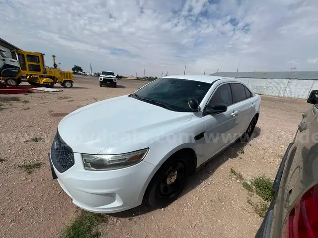 2013 Ford Taurus