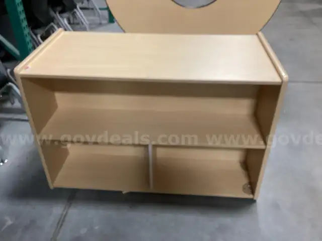 Two Sided Shelf
