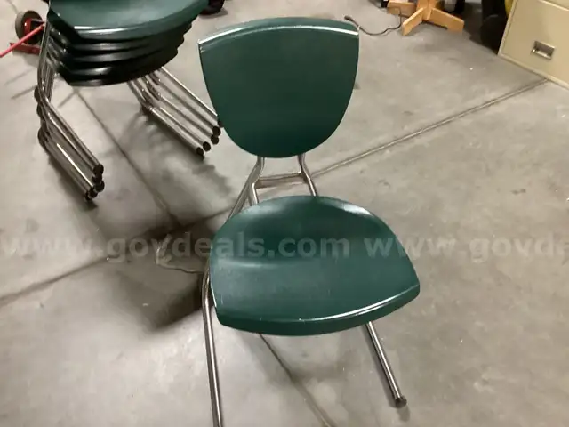 Student Chairs (lot of 6)