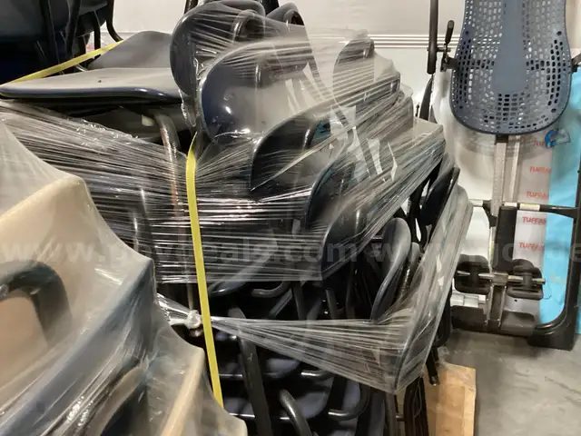 Chairs High School Age (lot of 59)