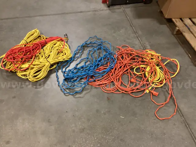 Extension Cords (damaged) (8)