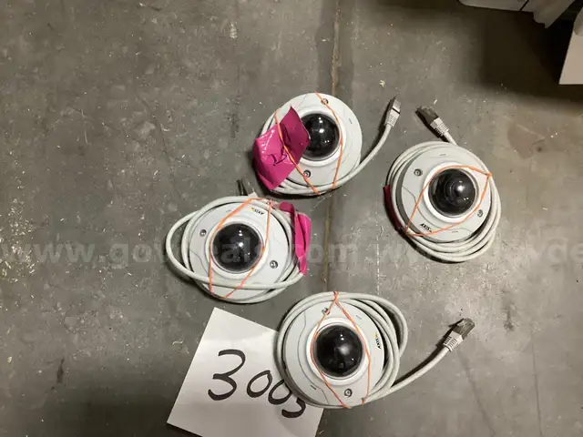 Security Cameras (Lot 0f 4)