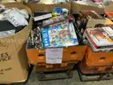 Collectibles: &#x22;Toys, Games and Puzzles&#x22; (JUL25-0700X)