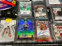 Collectible: Sport cards &#x26; Memorabilia (JUL25-H023)