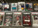 Collectible: Sport cards &#x26; Memorabilia (JUL25-H023)