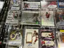 Collectible: Sport cards &#x26; Memorabilia (JUL25-H023)