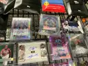 Collectible: Sport cards &#x26; Memorabilia (JUL25-H023)