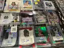 Collectible: Sport cards &#x26; Memorabilia (JUL25-H023)